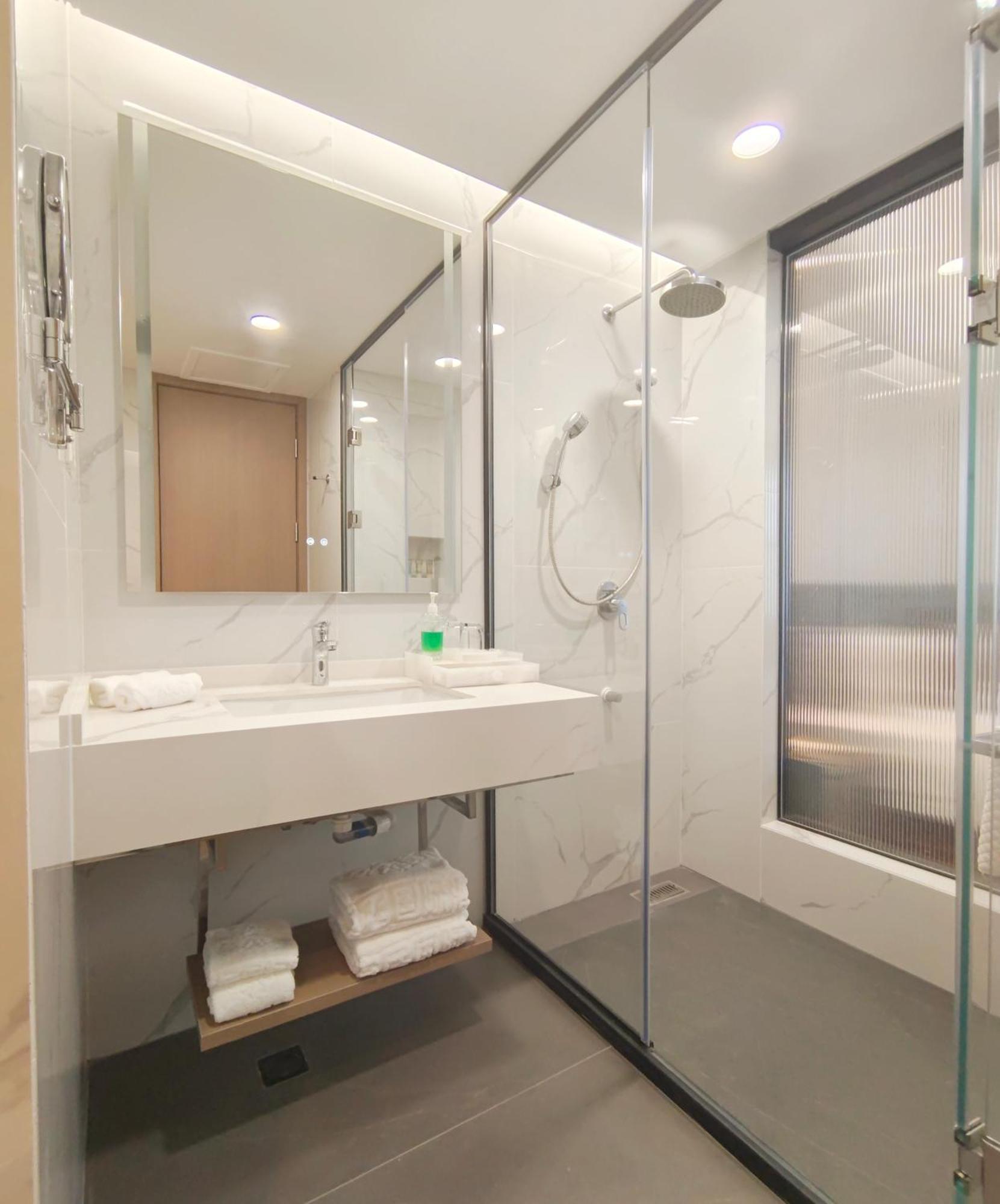 Romanjoy International Hotel Σενζέν Εξωτερικό φωτογραφία